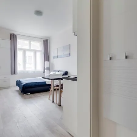 Studio Slavikova * Prag